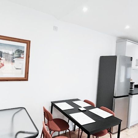 Single Room In Modern House Near Nottingham Exterior foto